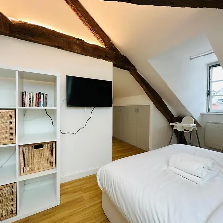 L'azur Apartment Tours