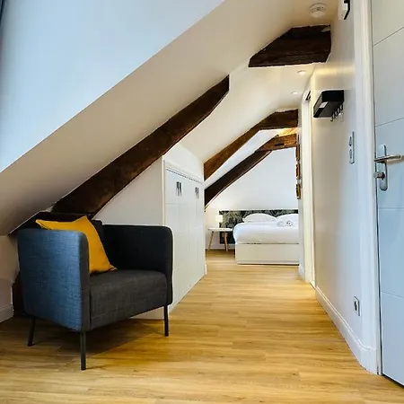 L'azur Apartment Tours